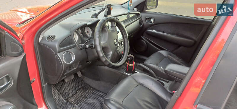 Внедорожник / Кроссовер Mitsubishi Outlander 2006 в Чернигове