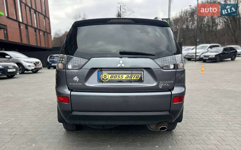 Внедорожник / Кроссовер Mitsubishi Outlander 2008 в Черновцах