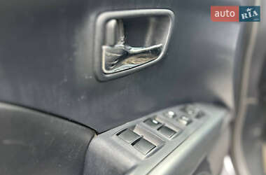 Позашляховик / Кросовер Mitsubishi Outlander 2008 в 