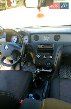 Внедорожник / Кроссовер Mitsubishi Outlander 2006 в 