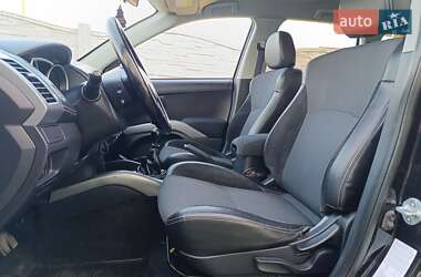 Позашляховик / Кросовер Mitsubishi Outlander 2010 в 