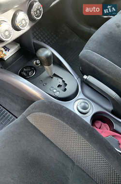 Позашляховик / Кросовер Mitsubishi Outlander 2010 в Харкові