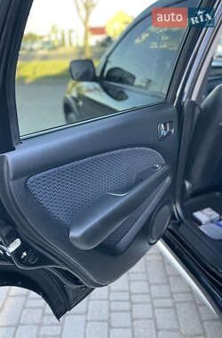 Позашляховик / Кросовер Mitsubishi Outlander 2008 в 