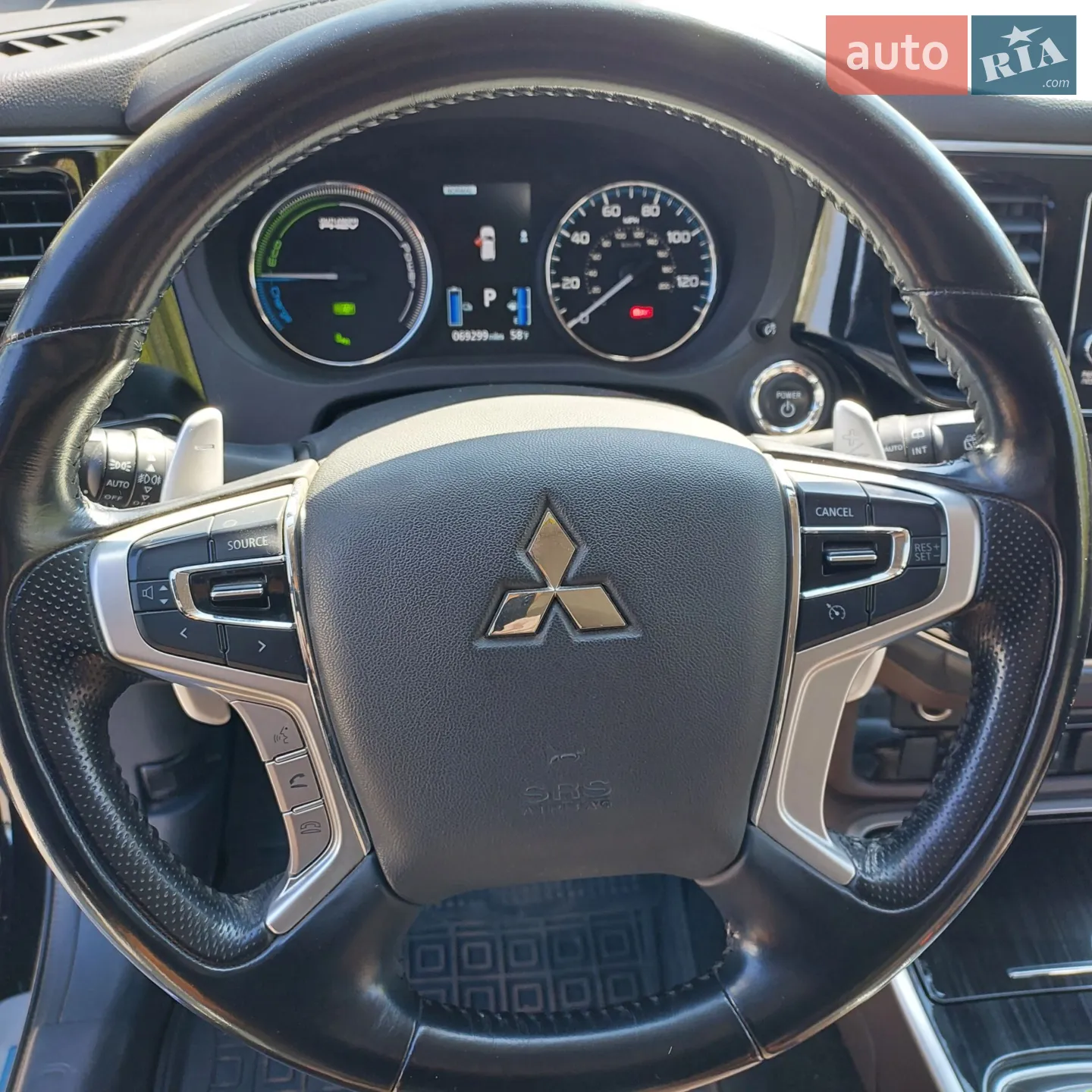 2017 Mitsubishi Outlander - мініатюра 15