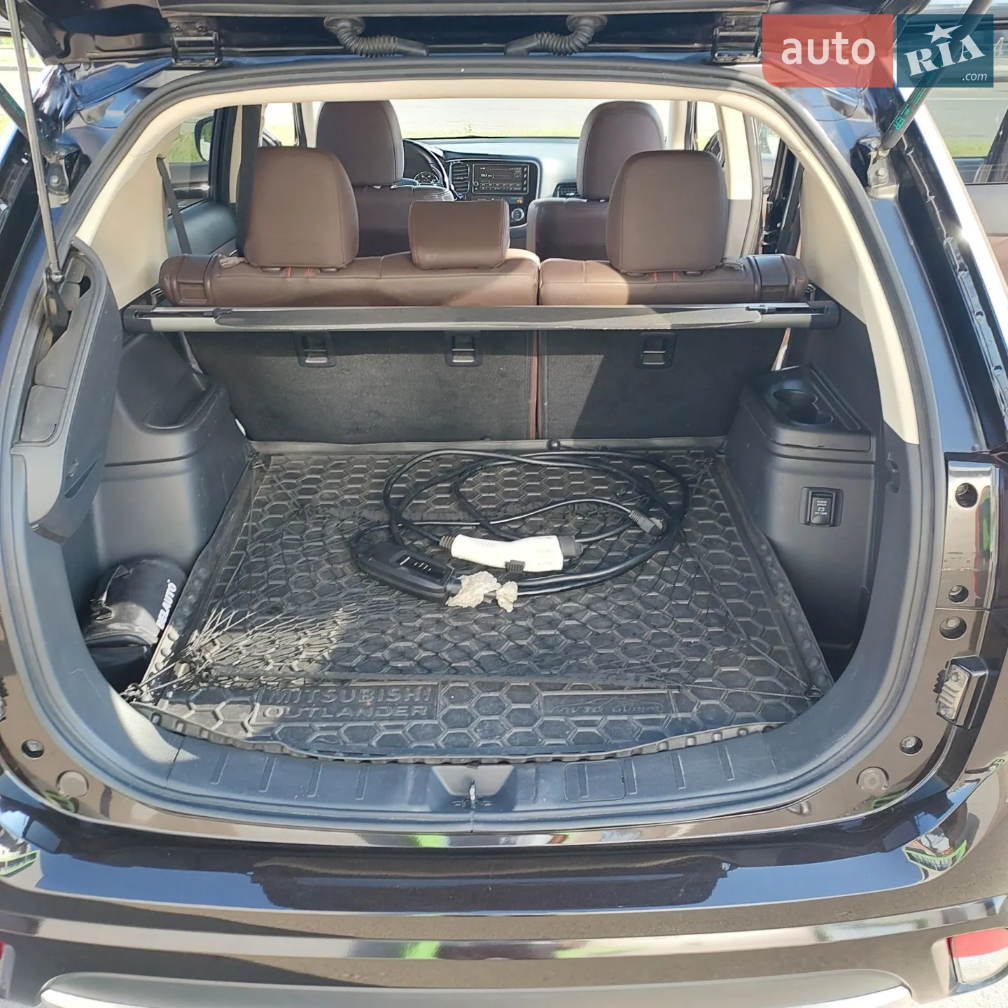 2017 Mitsubishi Outlander - мініатюра 19