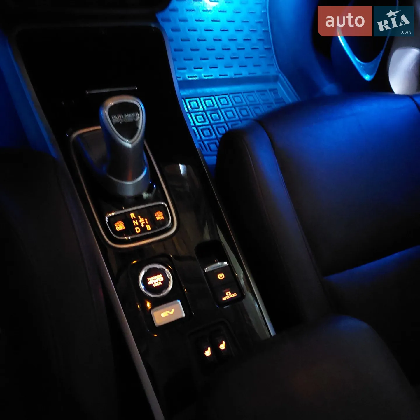2017 Mitsubishi Outlander - мініатюра 24