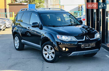 Внедорожник / Кроссовер Mitsubishi Outlander 2007 в 