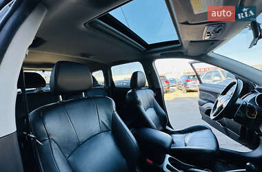 Внедорожник / Кроссовер Mitsubishi Outlander 2007 в 