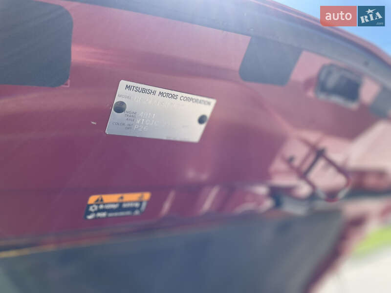Позашляховик / Кросовер Mitsubishi Outlander 2016 в Кропивницькому