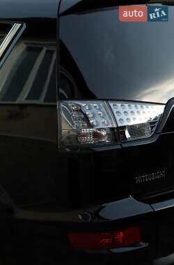 Позашляховик / Кросовер Mitsubishi Outlander 2010 в 