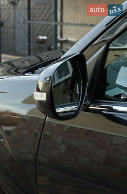 Позашляховик / Кросовер Mitsubishi Outlander 2010 в 