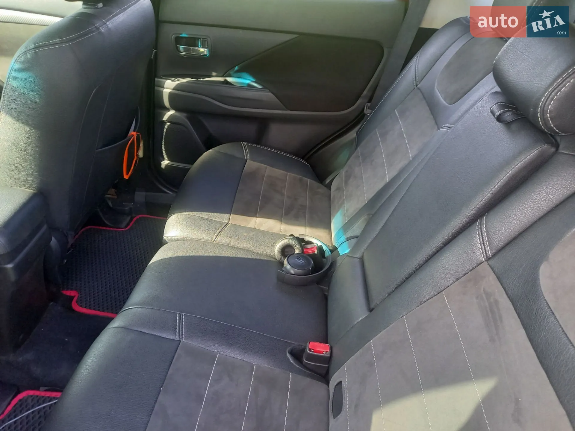 2017 Mitsubishi Outlander - мініатюра 33