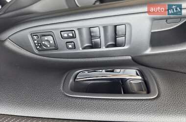 Внедорожник / Кроссовер Mitsubishi Outlander 2013 в 