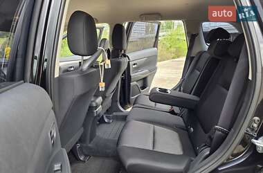 Внедорожник / Кроссовер Mitsubishi Outlander 2013 в 