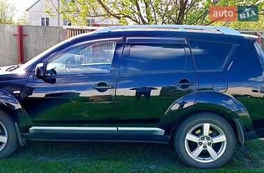 Внедорожник / Кроссовер Mitsubishi Outlander 2007 в 