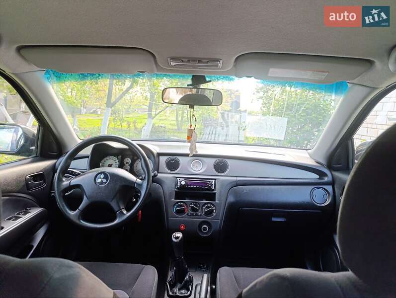 Внедорожник / Кроссовер Mitsubishi Outlander 2007 в Киеве
