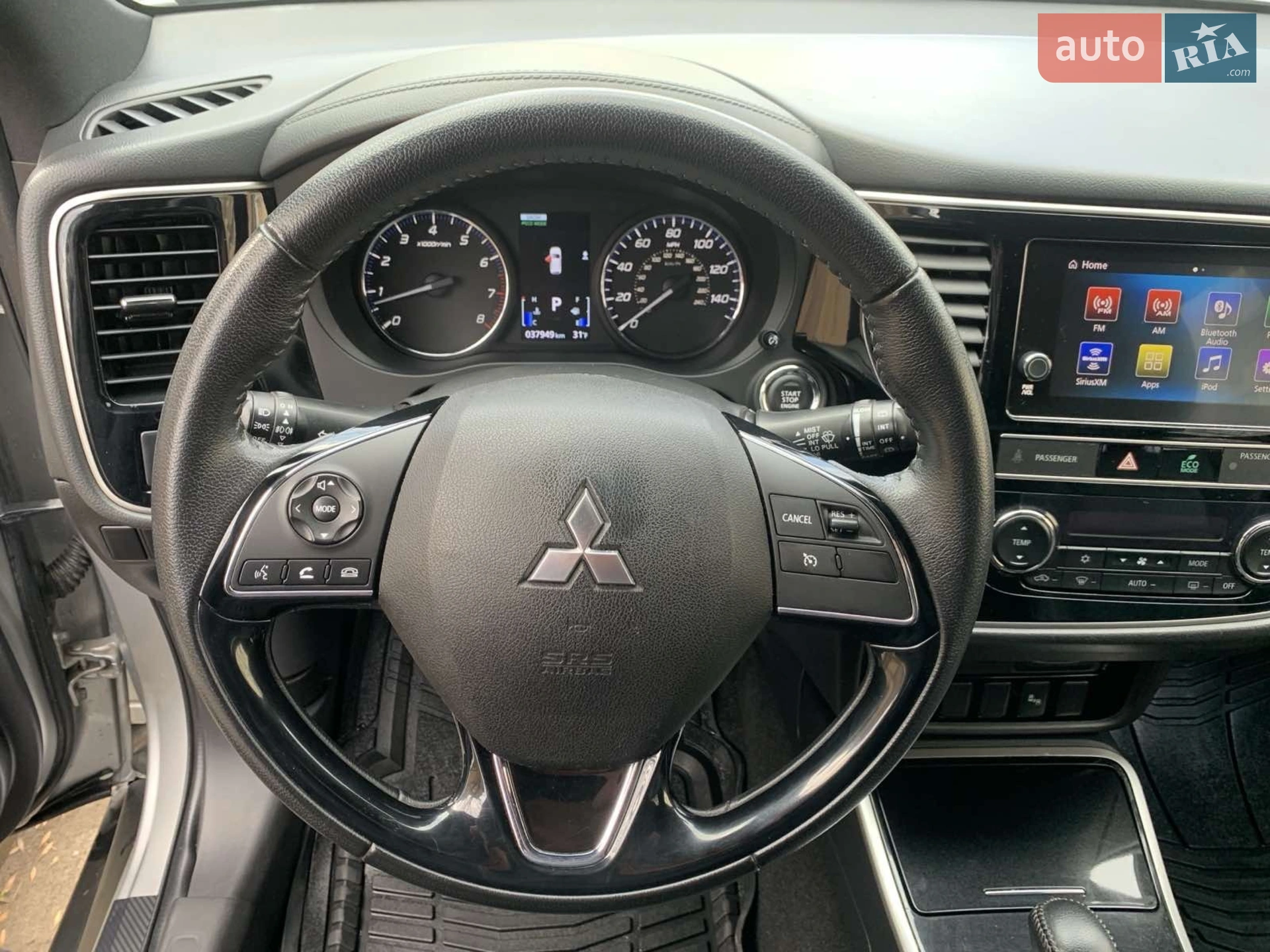 2018 Mitsubishi Outlander - мініатюра 16