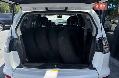 Внедорожник / Кроссовер Mitsubishi Outlander 2010 в 