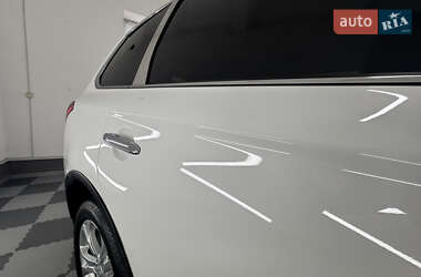 Внедорожник / Кроссовер Mitsubishi Outlander 2017 в 