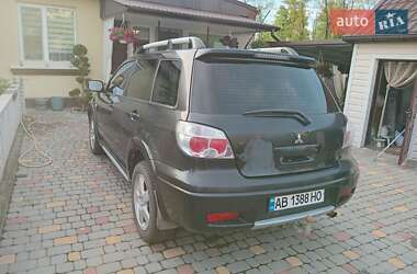 Внедорожник / Кроссовер Mitsubishi Outlander 2008 в 