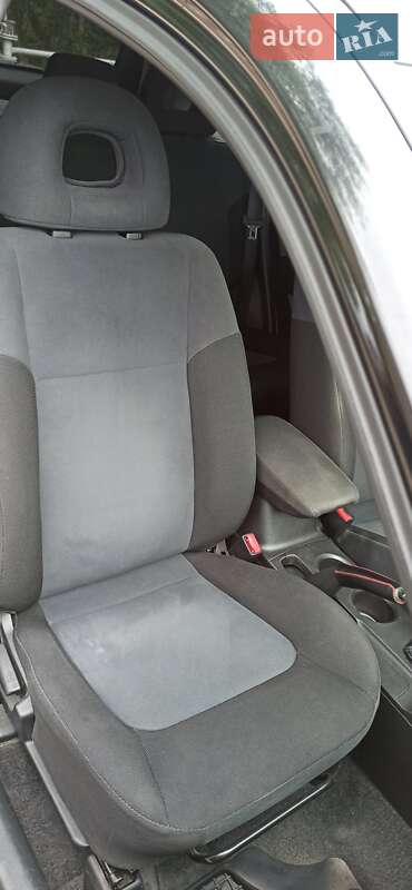 Позашляховик / Кросовер Mitsubishi Outlander 2008 в Києві