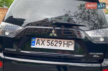 Позашляховик / Кросовер Mitsubishi Outlander 2007 в 