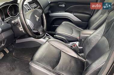 Позашляховик / Кросовер Mitsubishi Outlander 2007 в 
