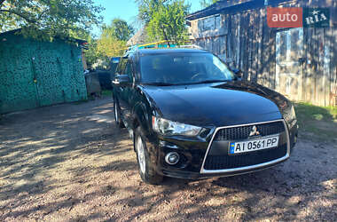 Внедорожник / Кроссовер Mitsubishi Outlander 2010 в Конотопе