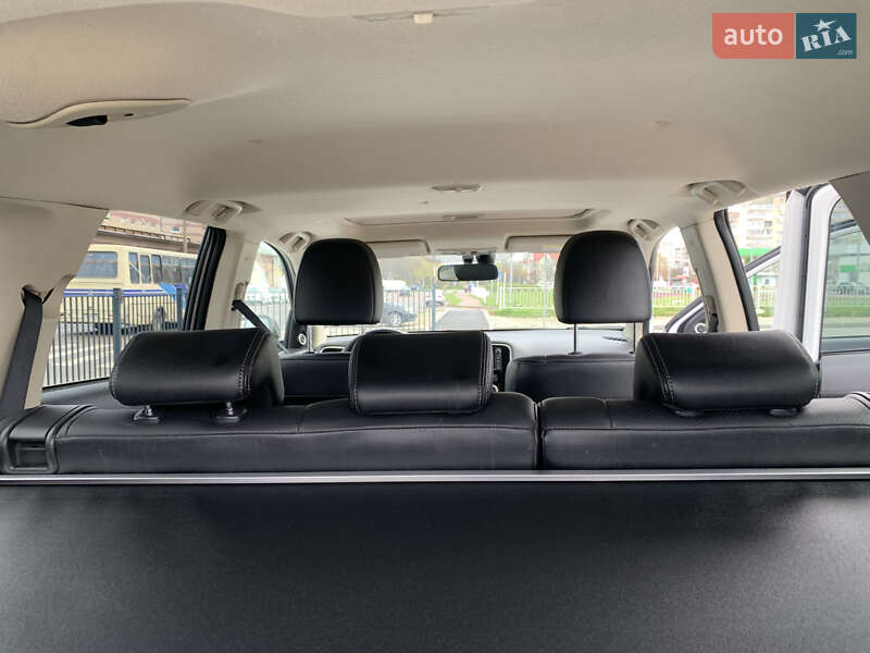 Внедорожник / Кроссовер Mitsubishi Outlander 2014 в Ивано-Франковске