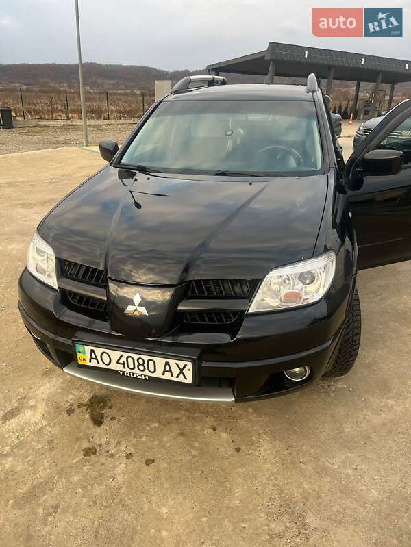 Mitsubishi Outlander 2008