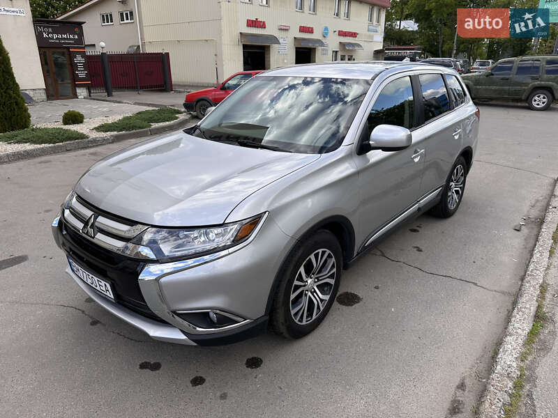 Mitsubishi Outlander 2018