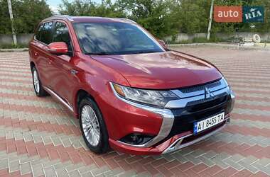 Внедорожник / Кроссовер Mitsubishi Outlander 2019 в Белой Церкви
