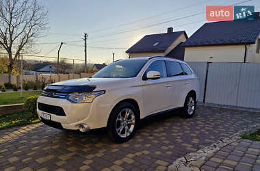 Внедорожник / Кроссовер Mitsubishi Outlander 2013 в Жмеринке