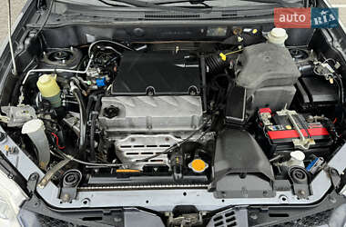 Внедорожник / Кроссовер Mitsubishi Outlander 2008 в 