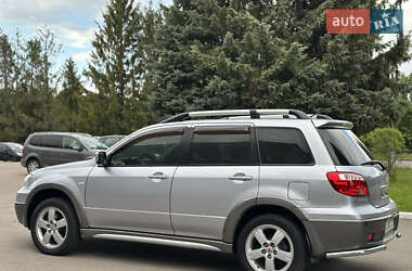 Позашляховик / Кросовер Mitsubishi Outlander 2006 в 