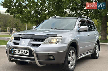 Позашляховик / Кросовер Mitsubishi Outlander 2006 в 