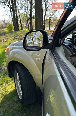 Внедорожник / Кроссовер Mitsubishi Outlander 2007 в 