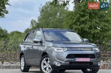 Внедорожник / Кроссовер Mitsubishi Outlander 2014 в Дрогобыче