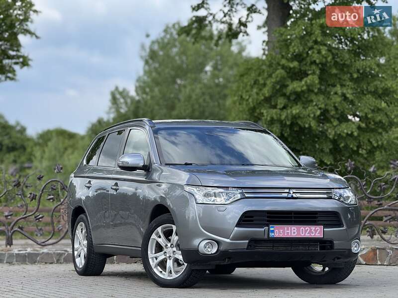 Mitsubishi Outlander 2014