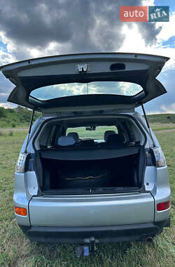Позашляховик / Кросовер Mitsubishi Outlander 2008 в 