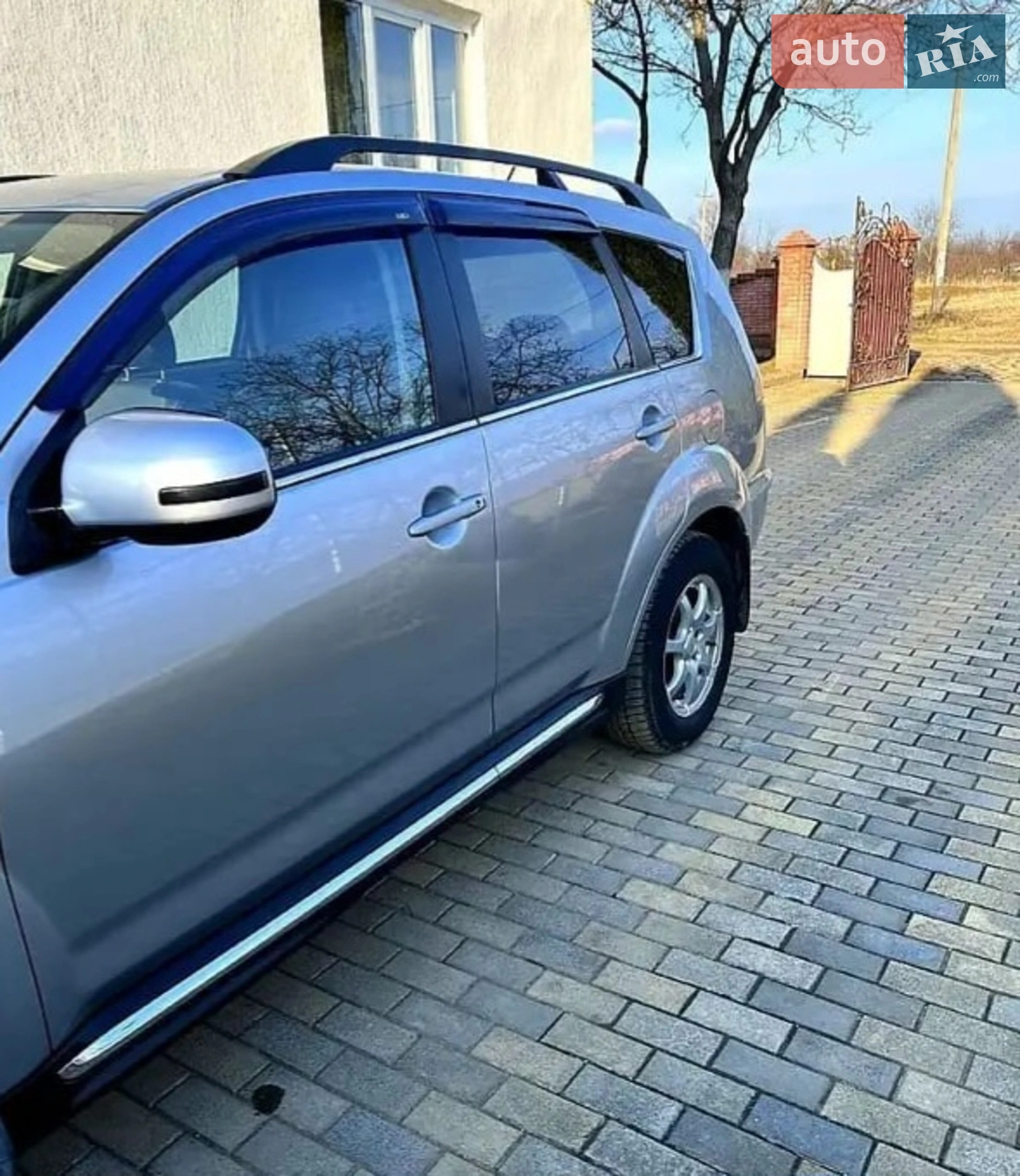 2011 Mitsubishi Outlander - мініатюра 3