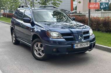 Внедорожник / Кроссовер Mitsubishi Outlander 2004 в Днепре