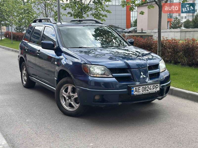 Mitsubishi Outlander 2004