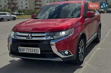 Позашляховик / Кросовер Mitsubishi Outlander 2016 в Запоріжжі