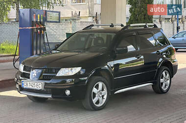 Внедорожник / Кроссовер Mitsubishi Outlander 2006 в 