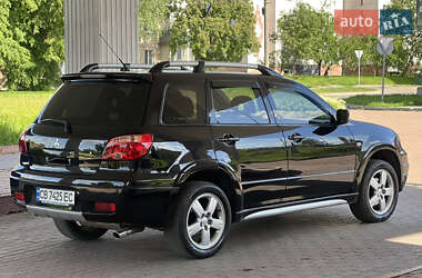 Внедорожник / Кроссовер Mitsubishi Outlander 2006 в 