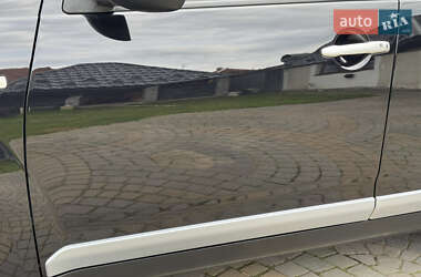 Внедорожник / Кроссовер Mitsubishi Outlander 2009 в 
