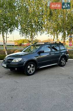 Внедорожник / Кроссовер Mitsubishi Outlander 2006 в Смеле