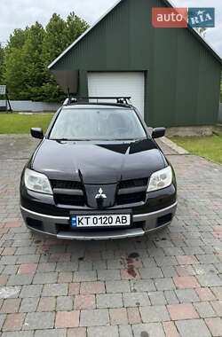 Внедорожник / Кроссовер Mitsubishi Outlander 2006 в 