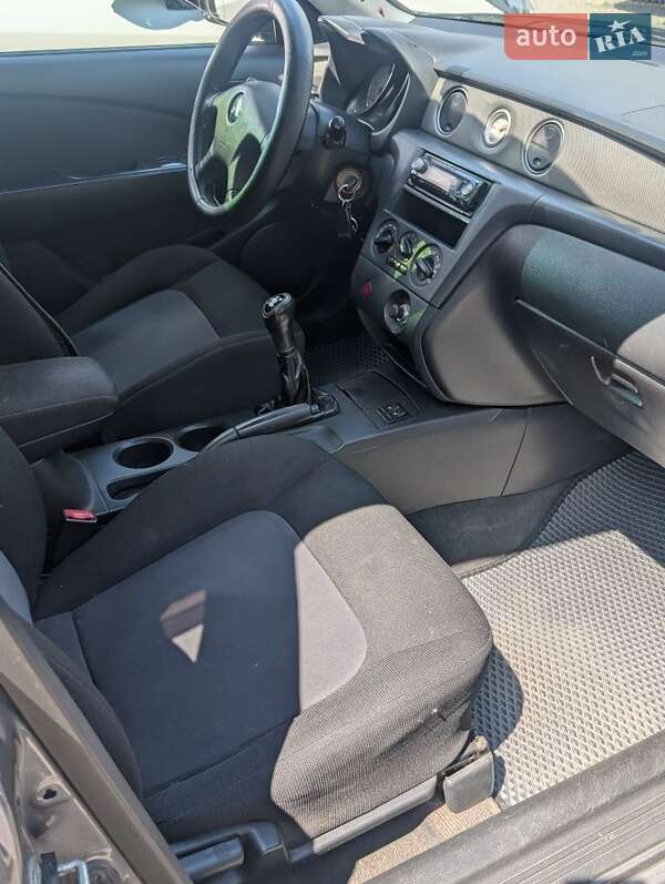 Позашляховик / Кросовер Mitsubishi Outlander 2009 в Києві